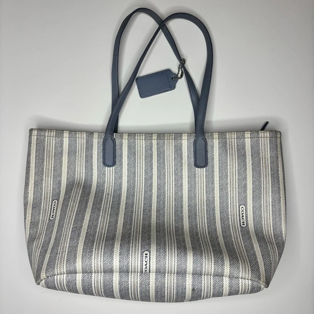 Coach Legacy Striped Weekend Tote Bag Purse Blue White Handbag Graphic Print